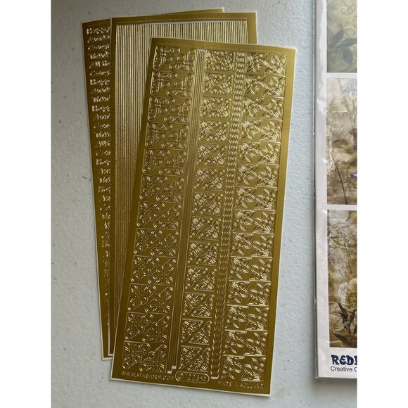 Ecstasy Crafts Elegant 3D Flower Cardmaking Kit - Picture 3 of 9